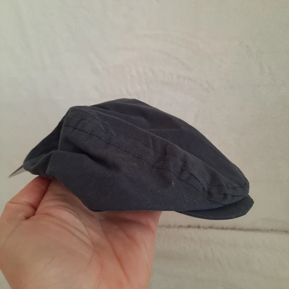 NWT Tommy Bahama Kids 100% cotton navy blue cabbie newsboy hat size 6-9 months